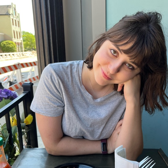 Meet your Posher, Sara - Picture 8 of 8